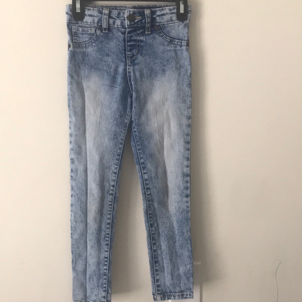 Cherokee Light wash skinny jeans